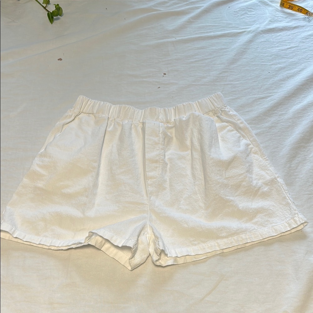 Harlow Women's White Shorts